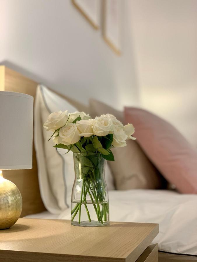 קלודז'קו Hotel, Apartament Pod Zlotym Lwem W Samym Centrum Miasta Z Darmowym Parkingiem VII מראה חיצוני תמונה